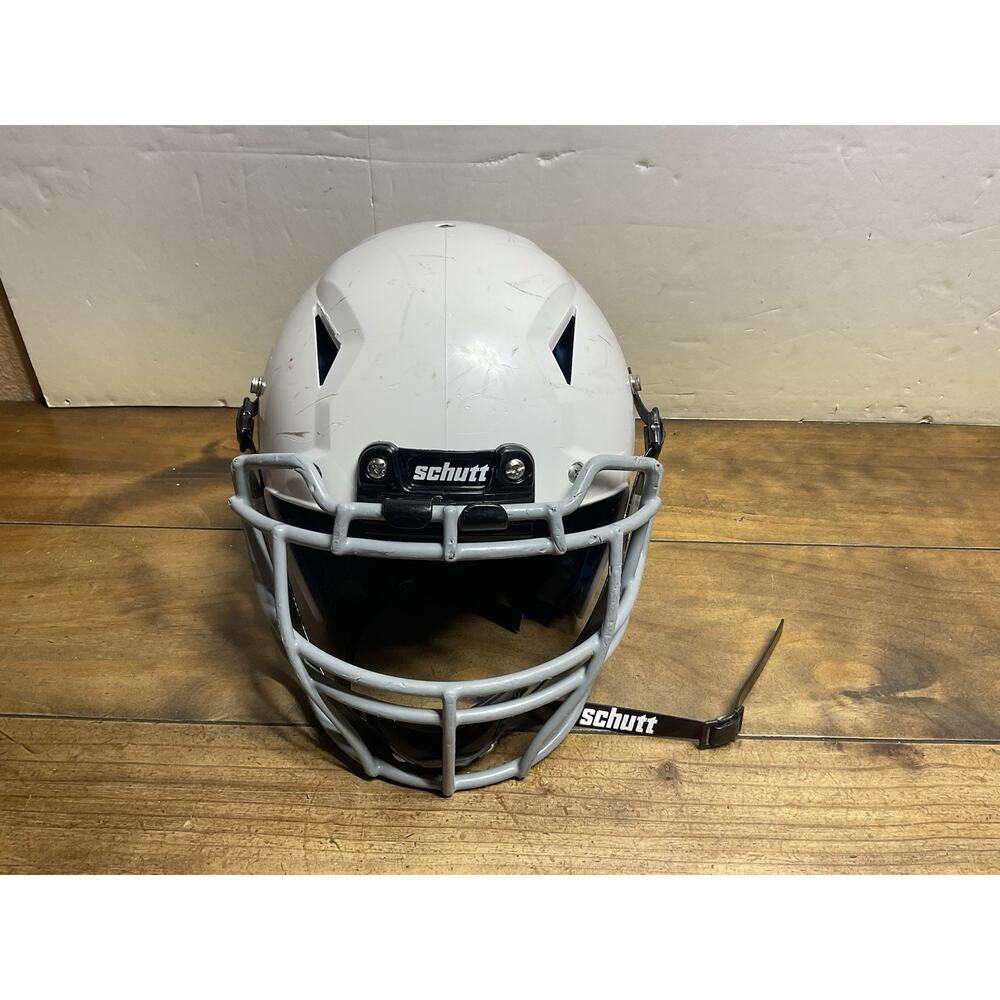 Schutt Vengeance A11 Youth Football Helmet White Small +Chin Strap